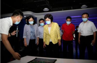 網(wǎng)聚奮進(jìn)正能量，繪就最大同心圓 山東網(wǎng)絡(luò)人士以云計(jì)算技術(shù)服務(wù)為基，同心向黨迎盛會(huì)